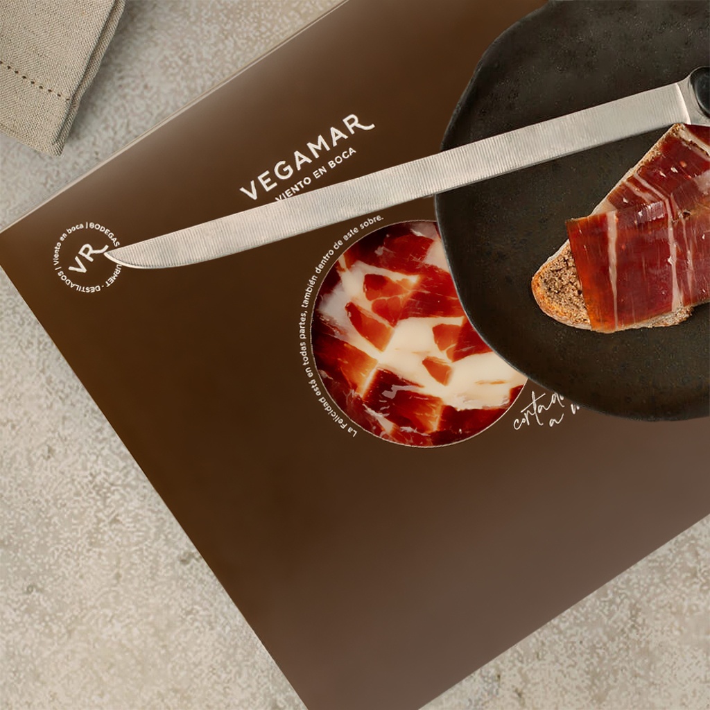 Plato Jamón Cebo de Campo 100% Ibérico Cortado a Cuchillo 90 g VEGAMAR (Salamanca)