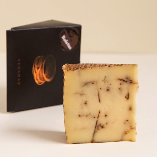 [9QBVE2E] Cuña Queso 100 % Oveja con Boletus 200 g aprox. VEGAMAR Estuchado