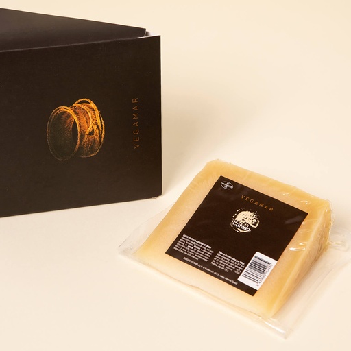 [9QOVE2E] Cuña Queso Curado 100% Oveja Leche Cruda 225 g aprox. VEGAMAR Estuchado